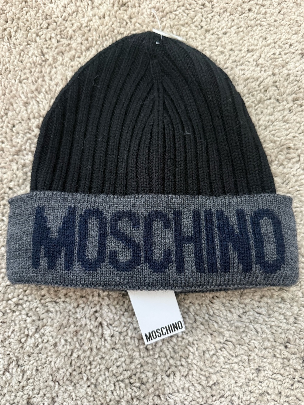 ✨Moschino Black and Gray Logo Beanie